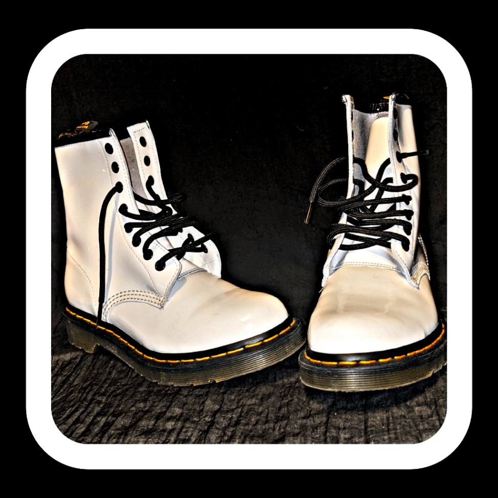 Brand New Dr Martens Size 7